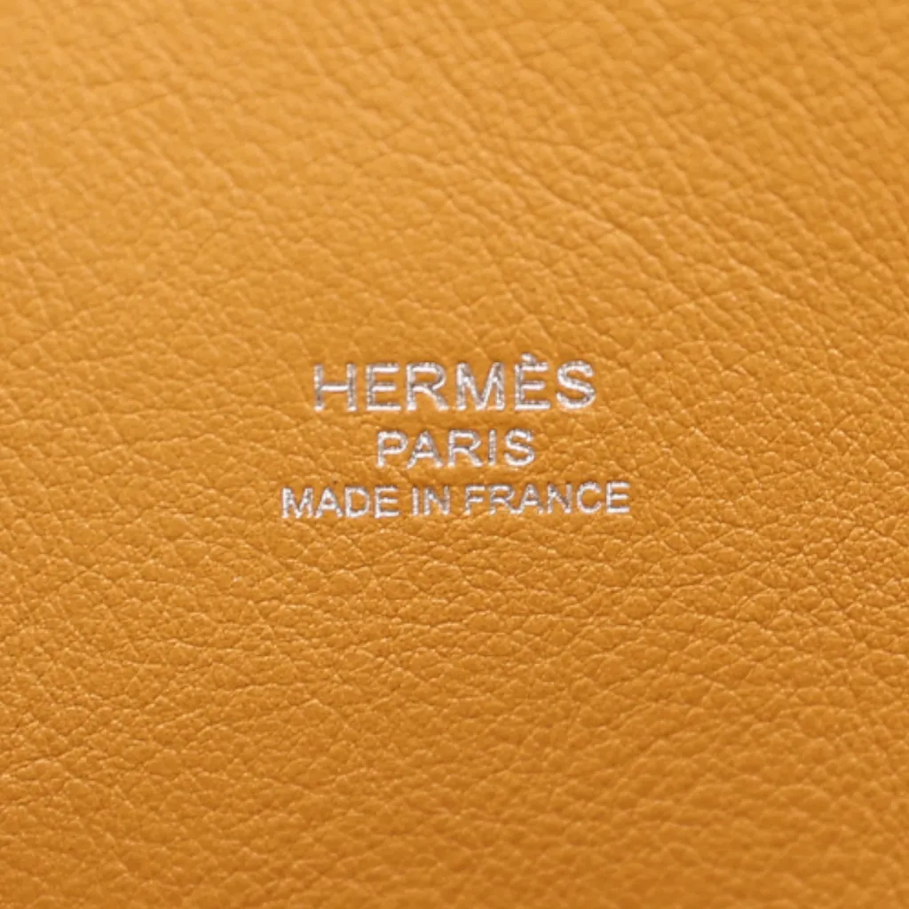 HERMÈS Limited Edition Rainbow Bolide 1923 Sunrise 30 handbag in Lime ...