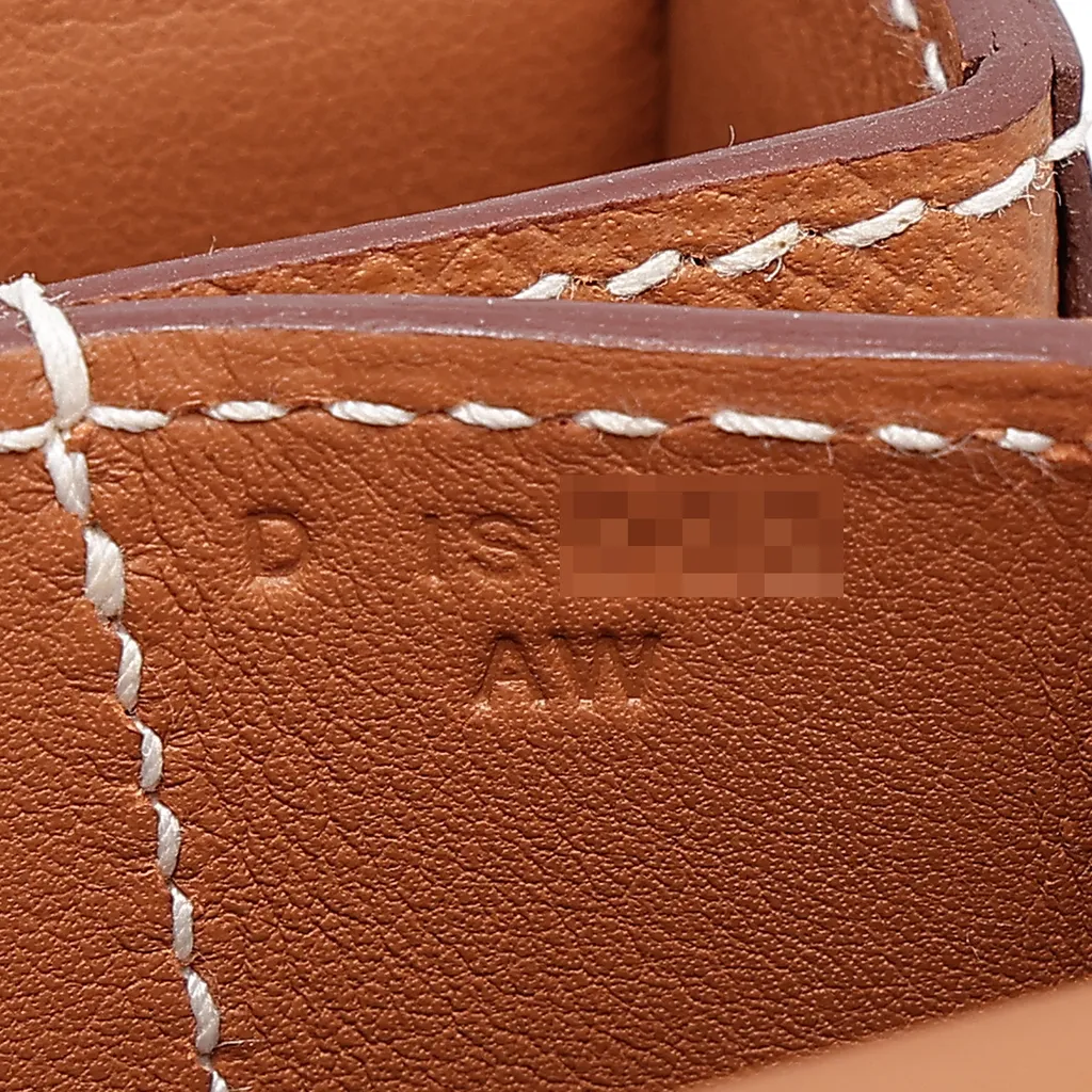 HERMÈS Mosaique Au 24-17 shoulder bag in Gold Epsom leather with  