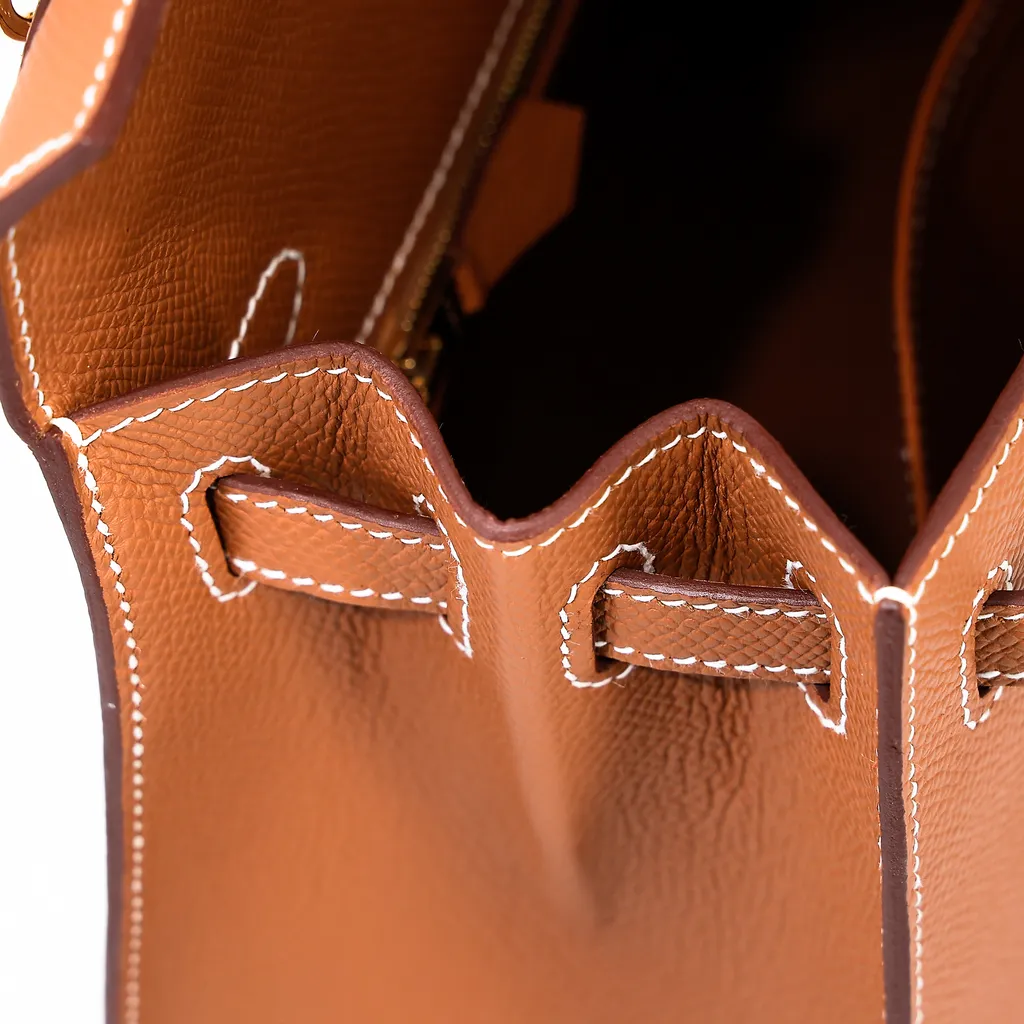 Brand New ( Rank N ) HERMÈS Kelly 25 Sellier Gold (37) Epsom Gold