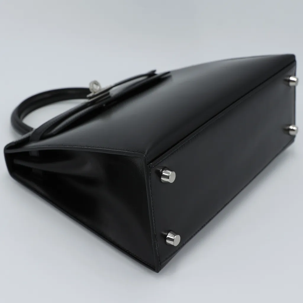Brand New ( Rank N ) HERMÈS Kelly 25 Black (89) Box-calf