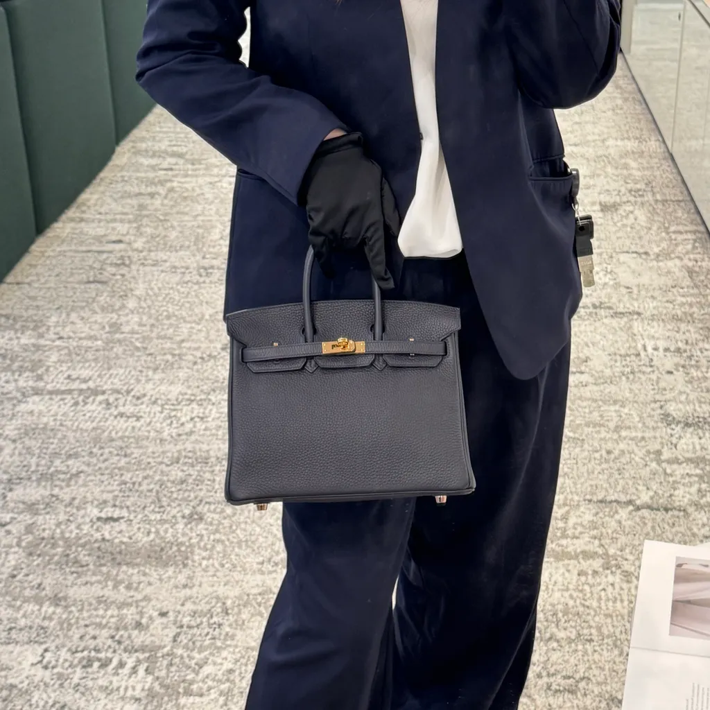 https://img.ginzaxiaoma.com/images/20250108/WechatIMG9116_229.jpg