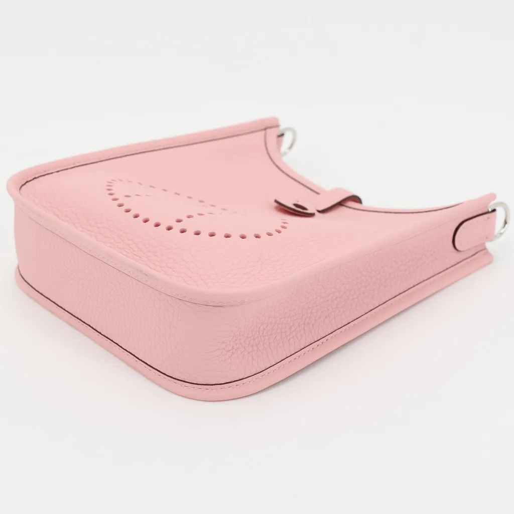 可愛いサクラ色♡【HERMES】エブリン TPM バッグ 16 ローズ HERMES エルメス ショルダーバッグ エヴリン(エブリン) 16 TPM