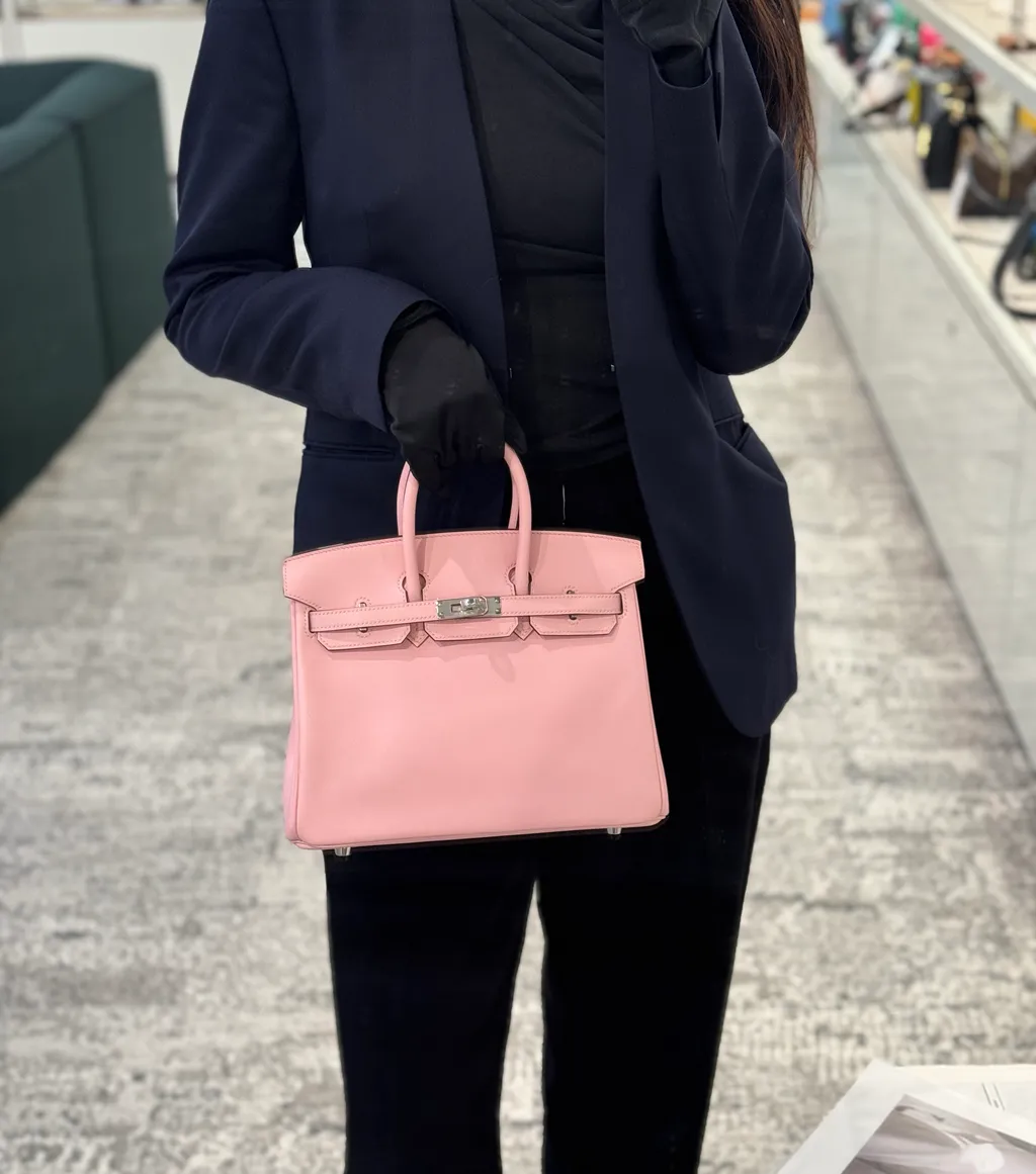 https://img.ginzaxiaoma.com/images/20250325/10133958-model2_944.jpg