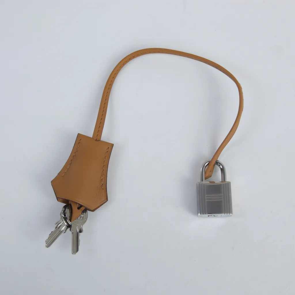 https://img.ginzaxiaoma.com/images/20250512/25972_014_849.jpg