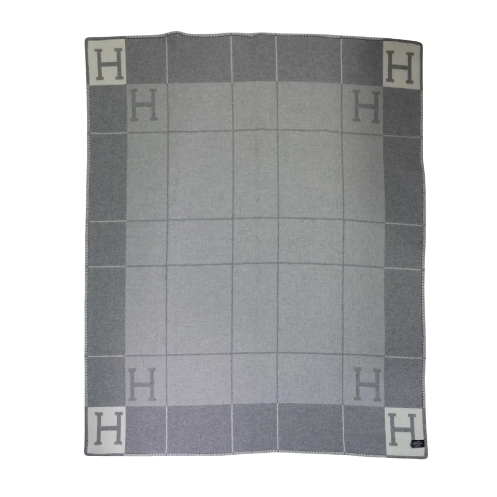 Avalon III Blanket Ecru Gris Clair