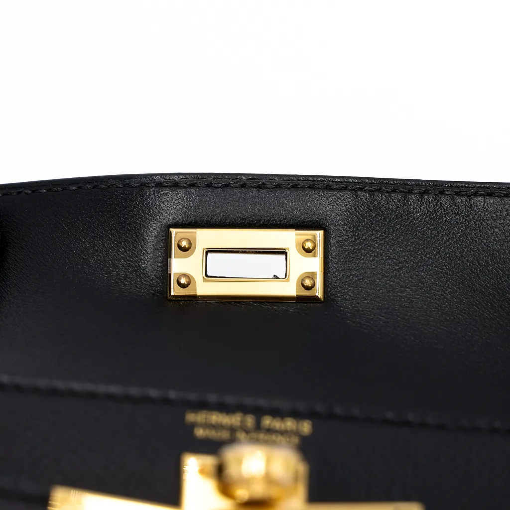 https://img.ginzaxiaoma.com/images/20250521/1000001_010_95.jpg