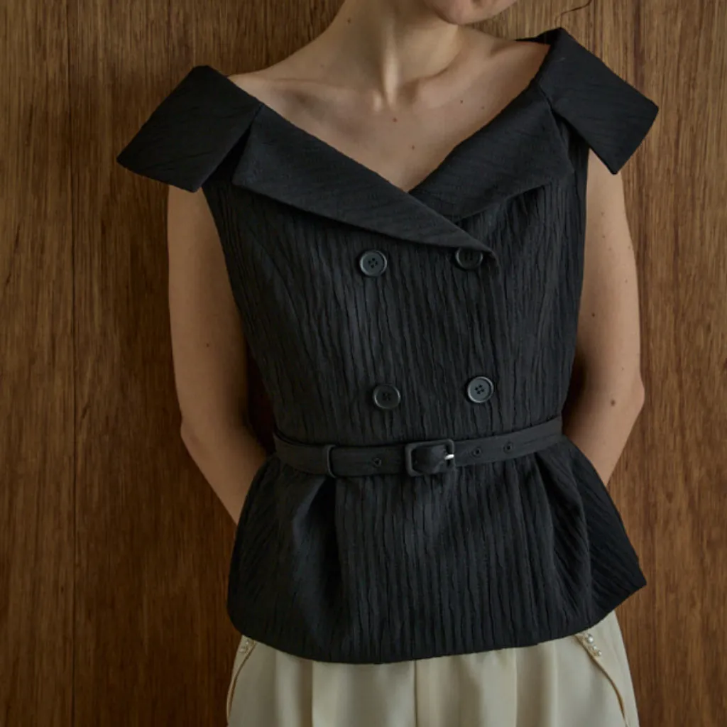 ERADIE Off-Shoulder Wide Collar TOP Black