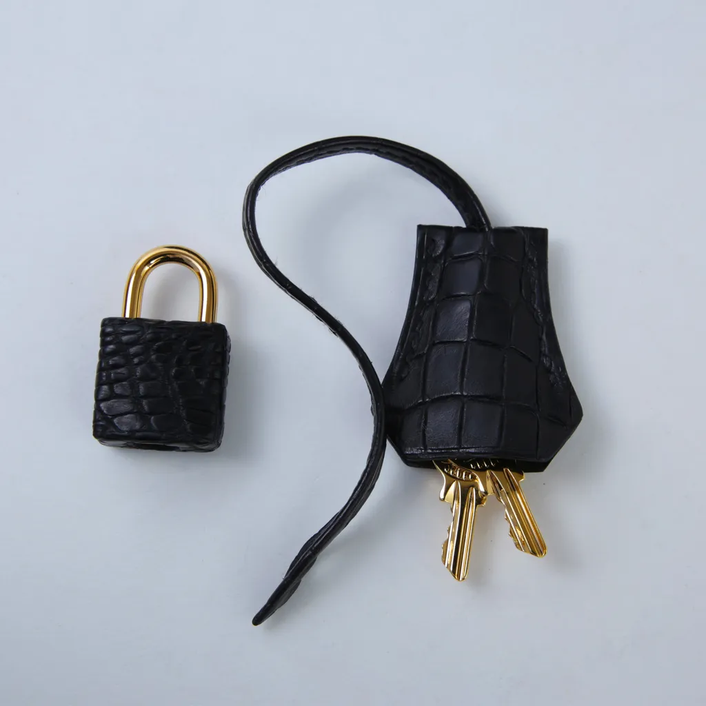 https://img.ginzaxiaoma.com/images/20250627/1001062_014_311.jpg