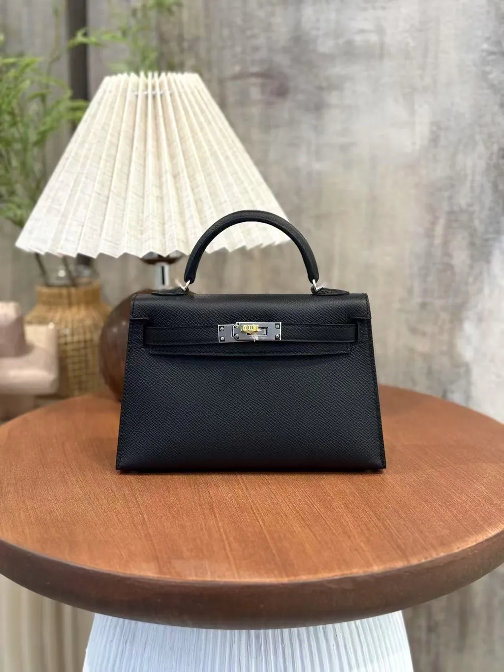 https://img.ginzaxiaoma.com/images/20250708/1001316_上身图1_549.jpg