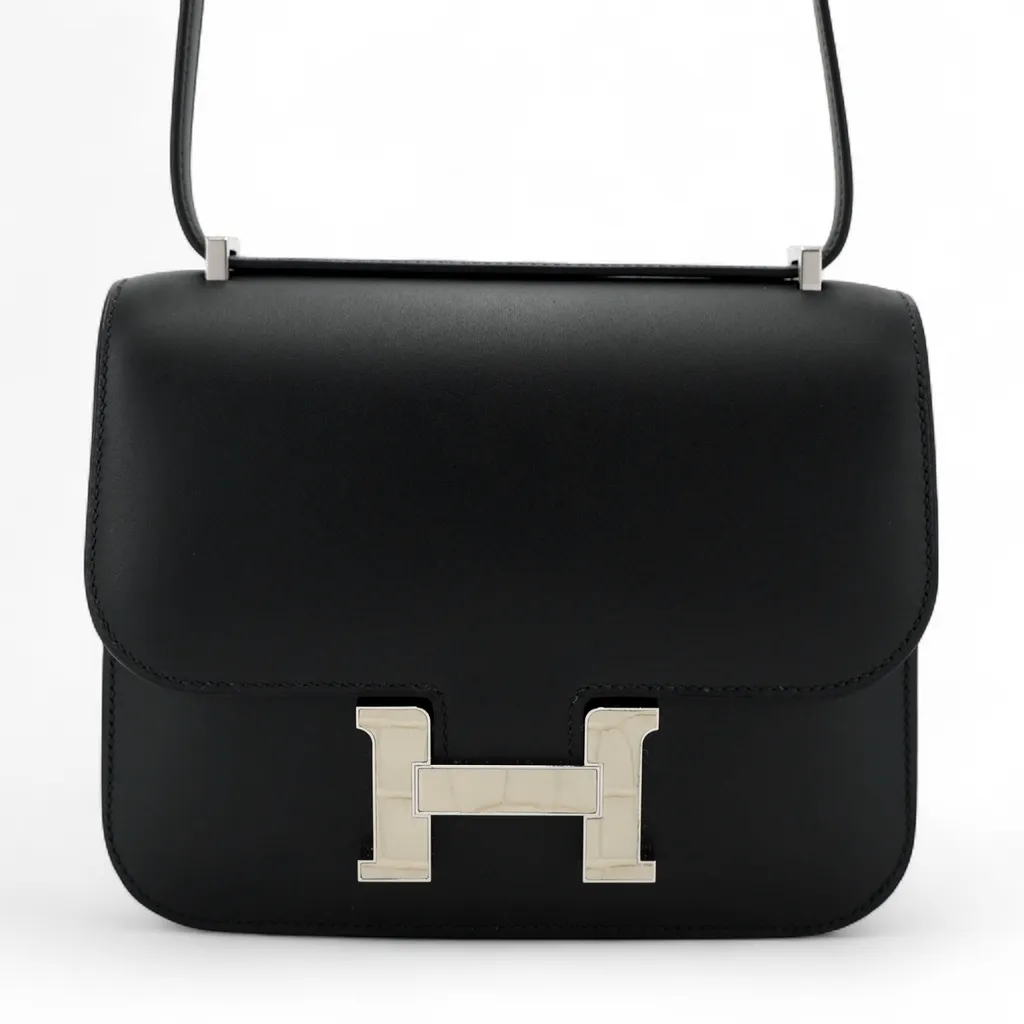 Constance Mini Black (89)