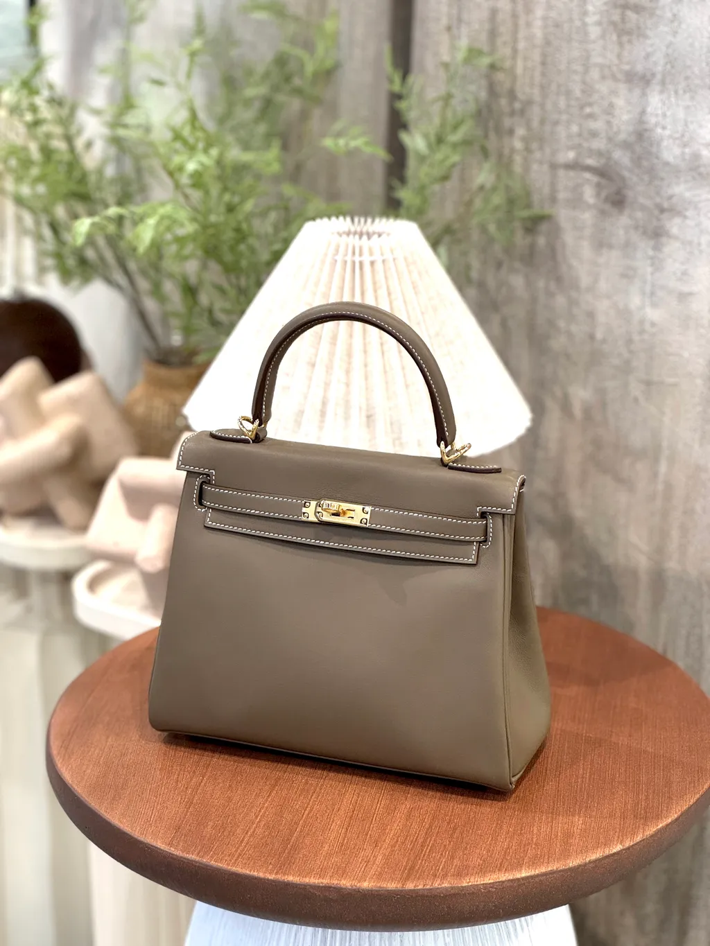 https://img.ginzaxiaoma.com/images/20250709/1001340_上身图1_767.jpg
