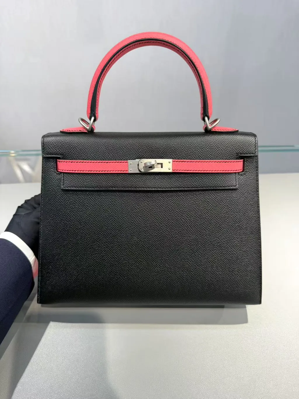 https://img.ginzaxiaoma.com/images/20250709/1001351_上身图1_222.jpg