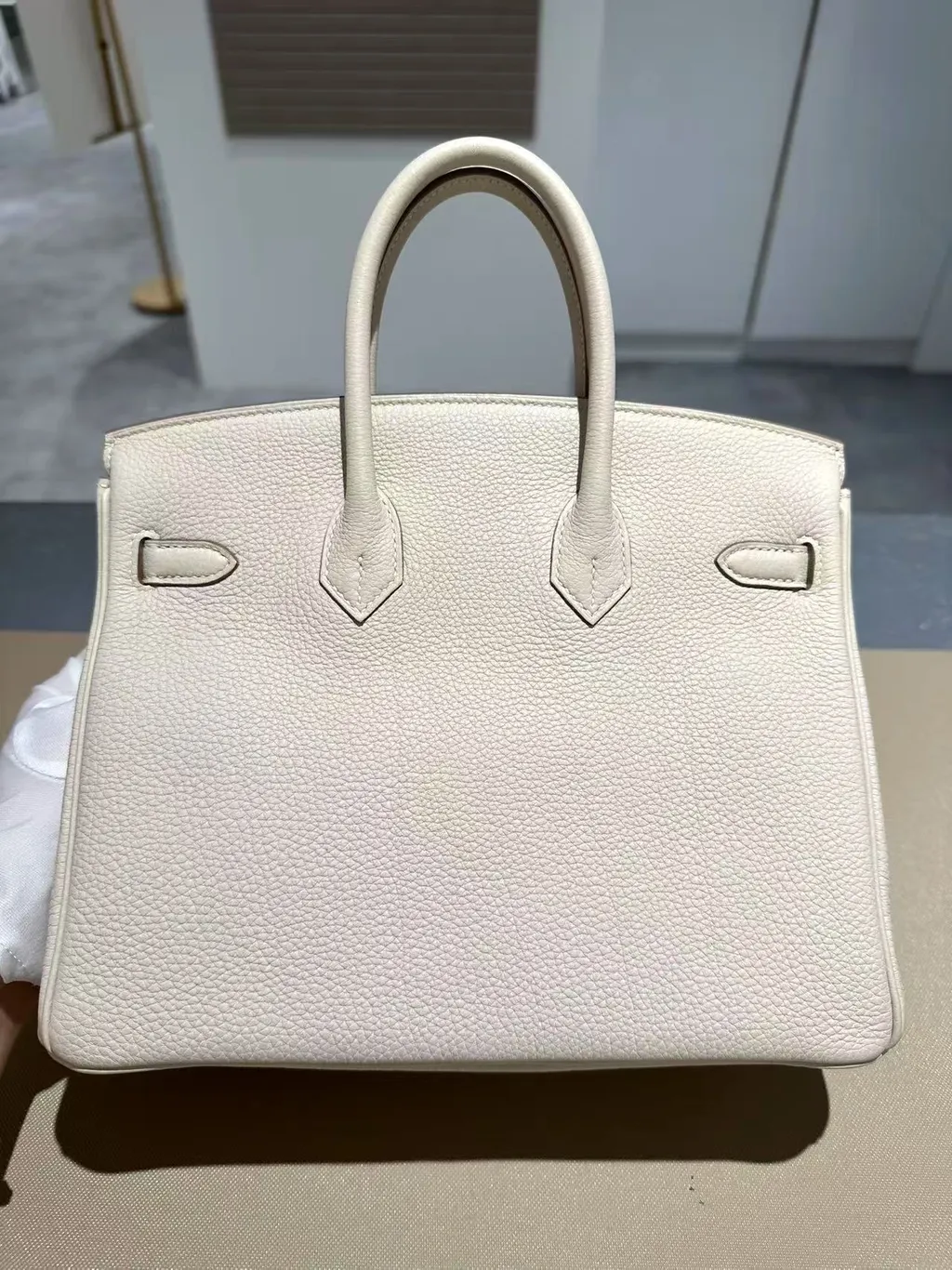 https://img.ginzaxiaoma.com/images/20250710/30032224_上身图2_748.jpg