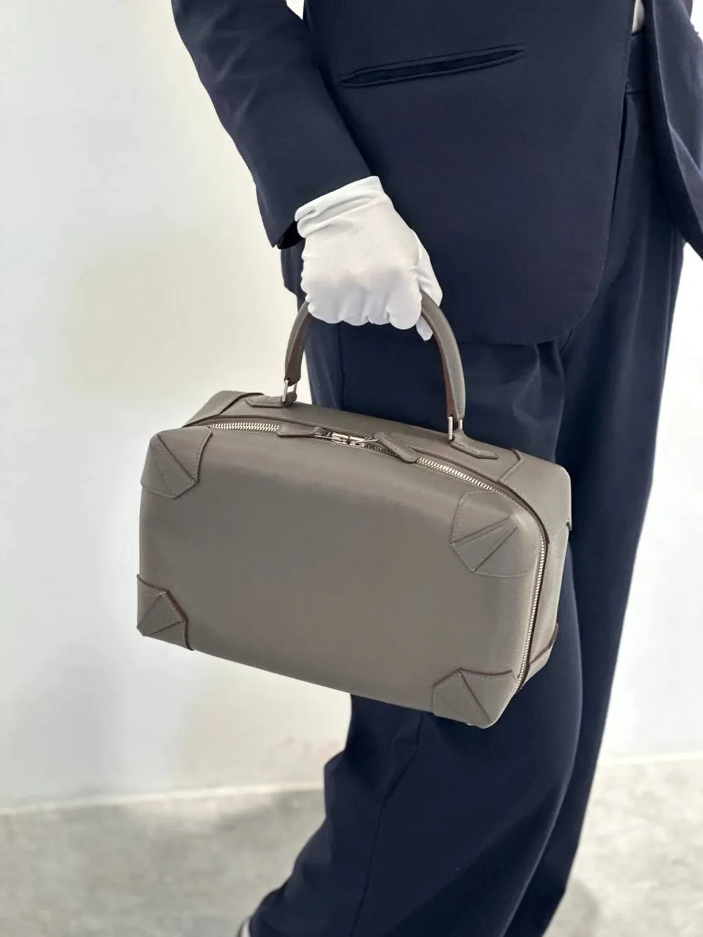 https://img.ginzaxiaoma.com/images/20250710/30032279_上身图1_732.jpg