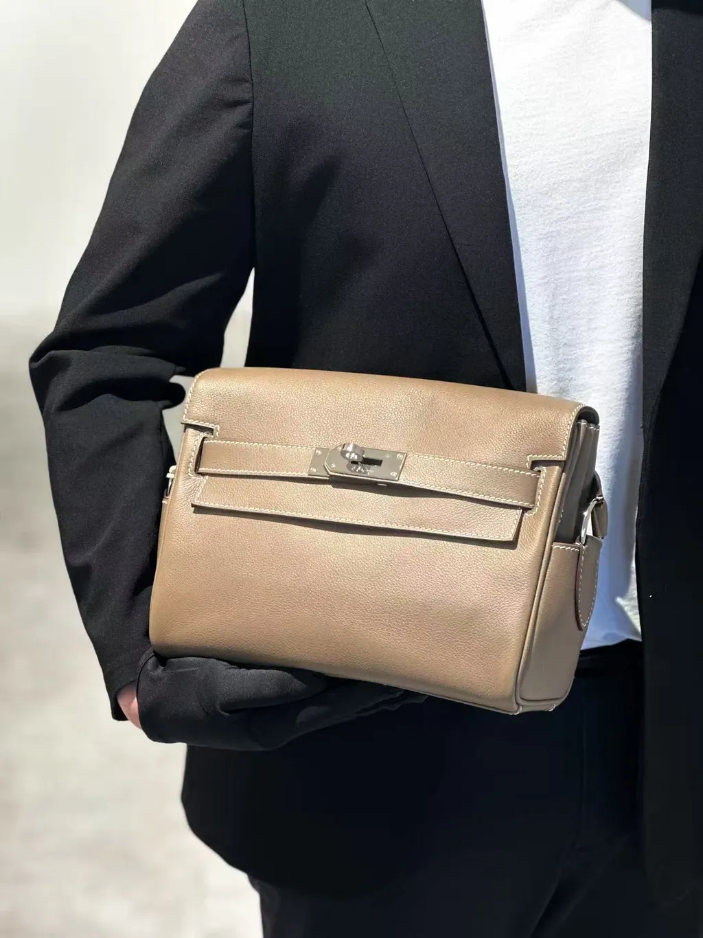 https://img.ginzaxiaoma.com/images/20250711/30032354_上身图2_261.jpg