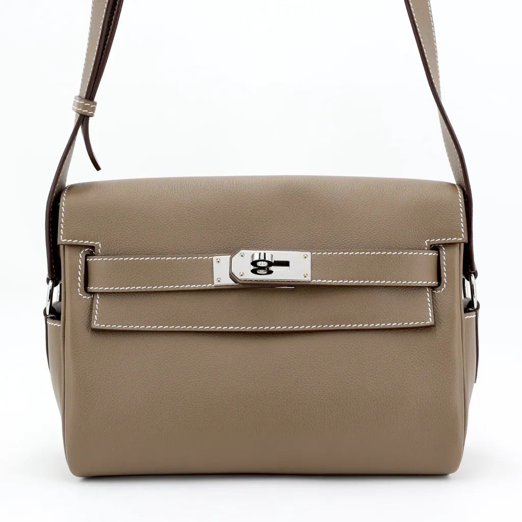 Kelly Messenger PM 18 大象灰 Etoupe