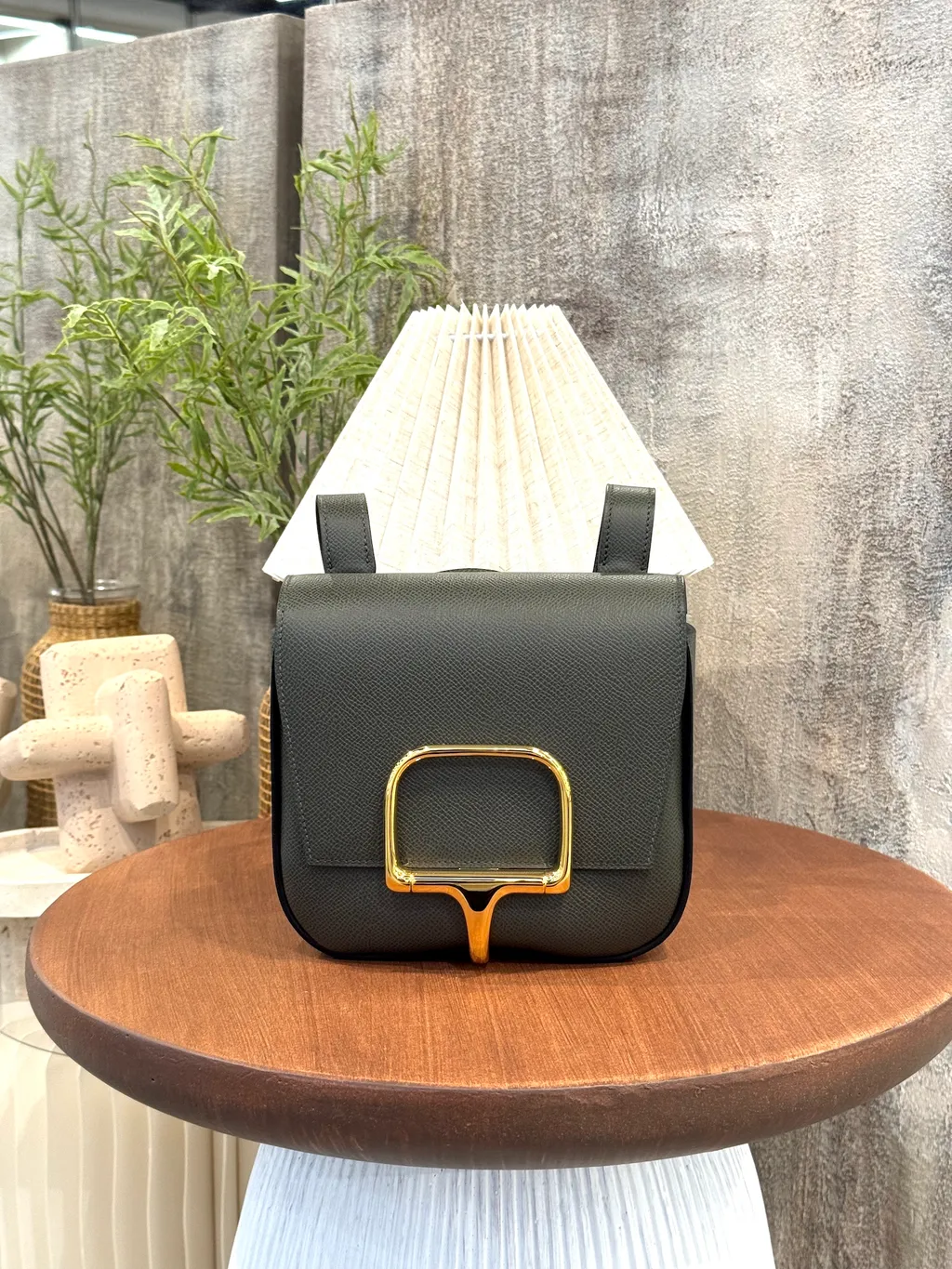 https://img.ginzaxiaoma.com/images/20250714/1001411_上身图3_944.jpg