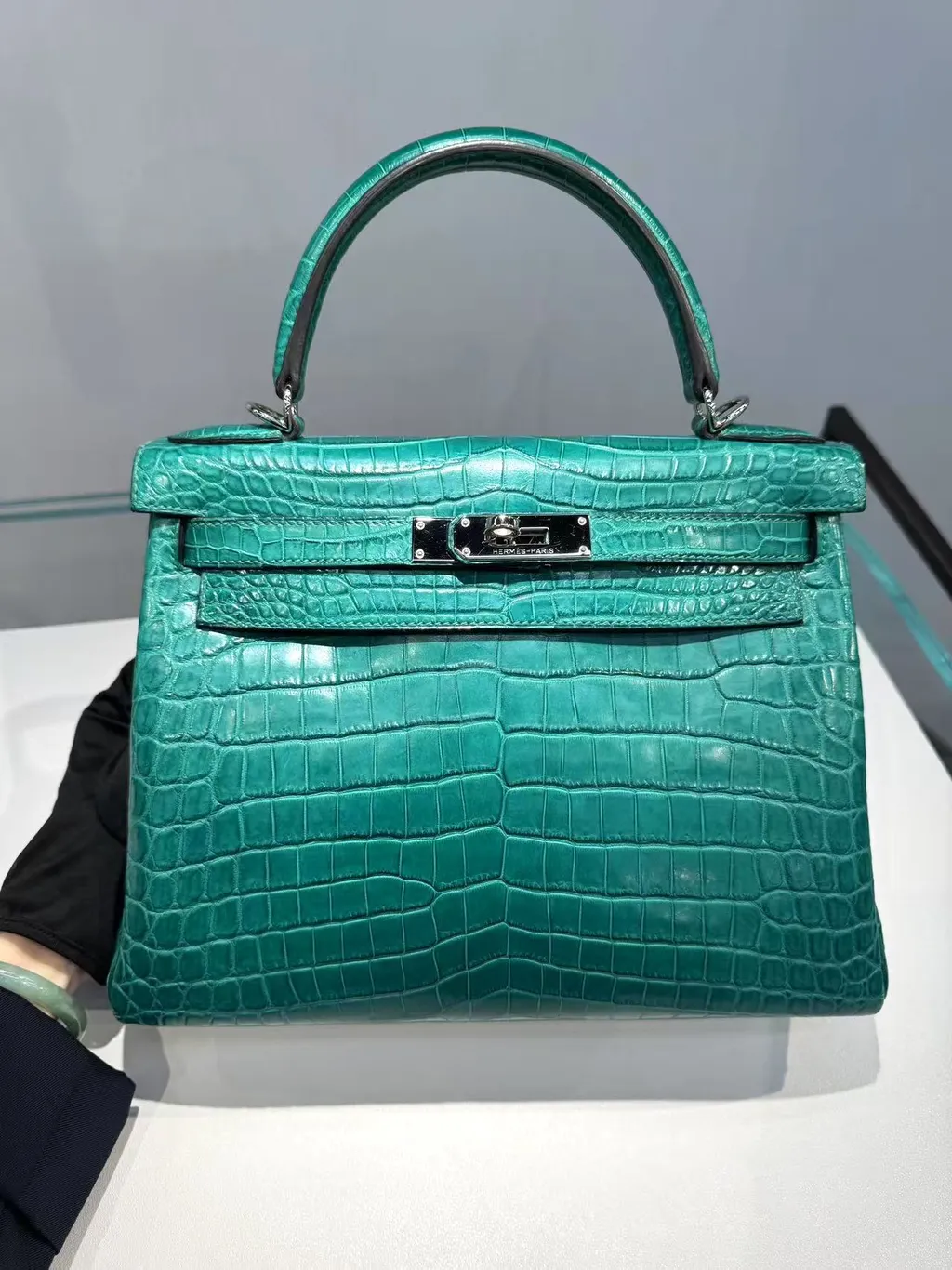 https://img.ginzaxiaoma.com/images/20250714/1001430_上身图1_898.jpg