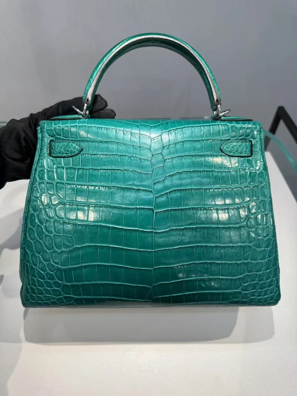 https://img.ginzaxiaoma.com/images/20250714/1001430_上身图4_349.jpg