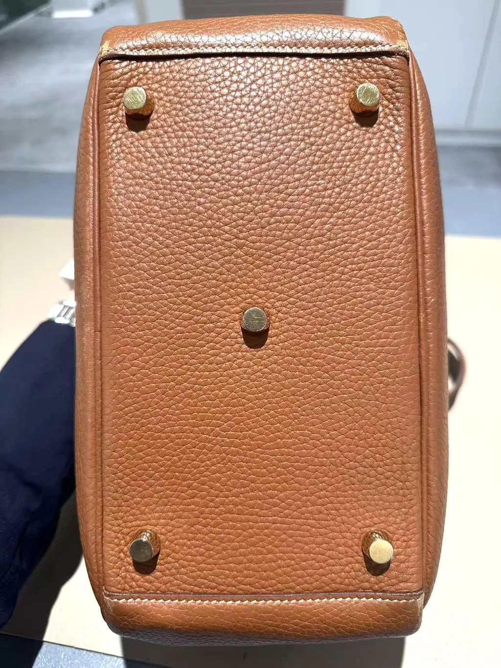 https://img.ginzaxiaoma.com/images/20250715/30032484_上身图4_342.jpg