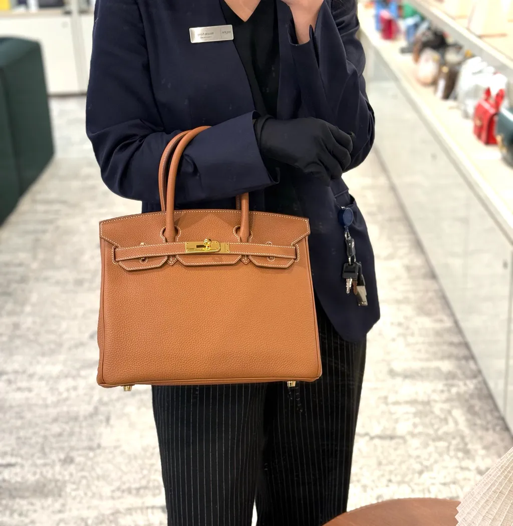https://img.ginzaxiaoma.com/images/20250716/1001502_上身图3_467.jpg