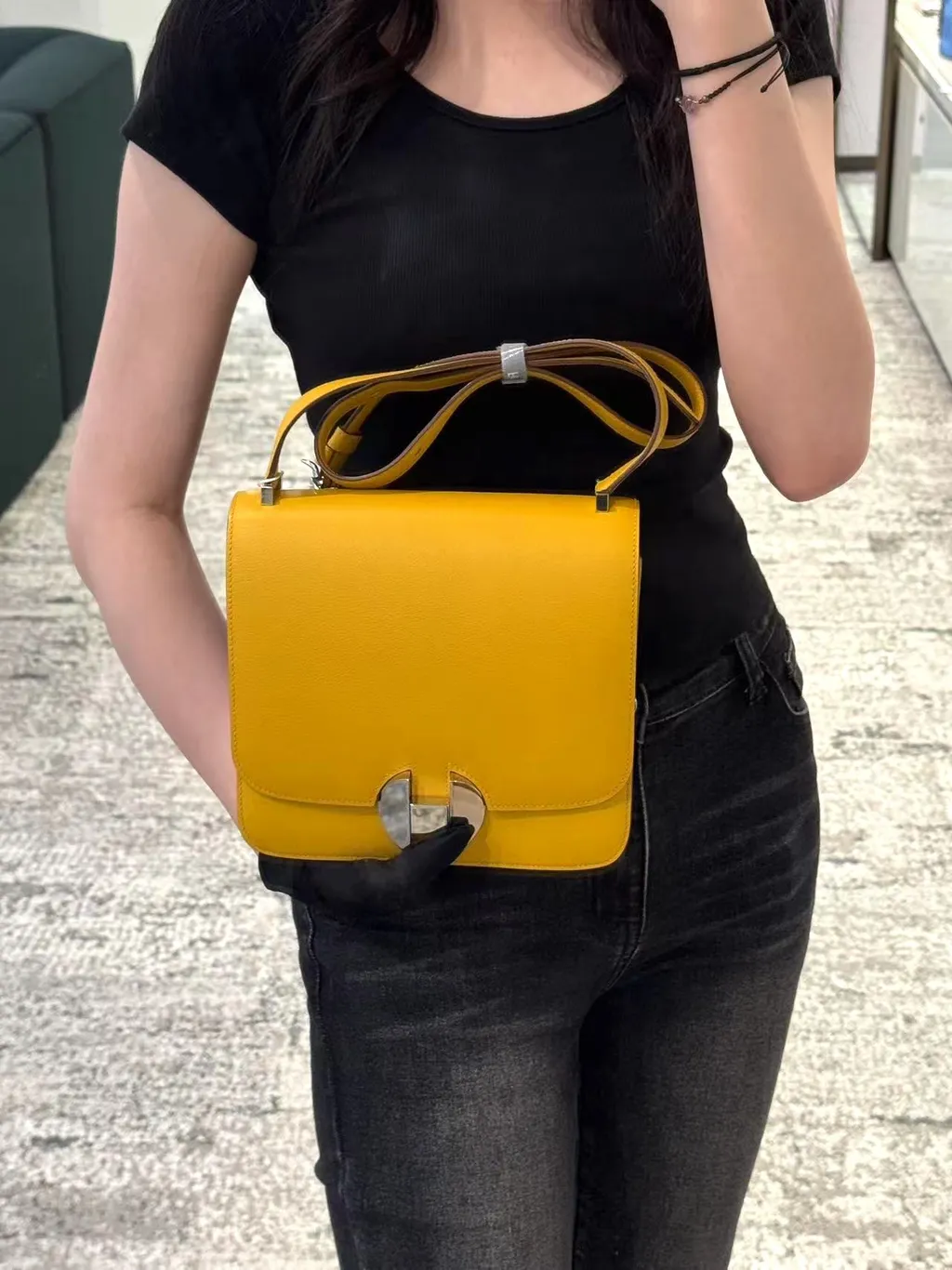 https://img.ginzaxiaoma.com/images/20250716/1001505_上身图3_929.jpg