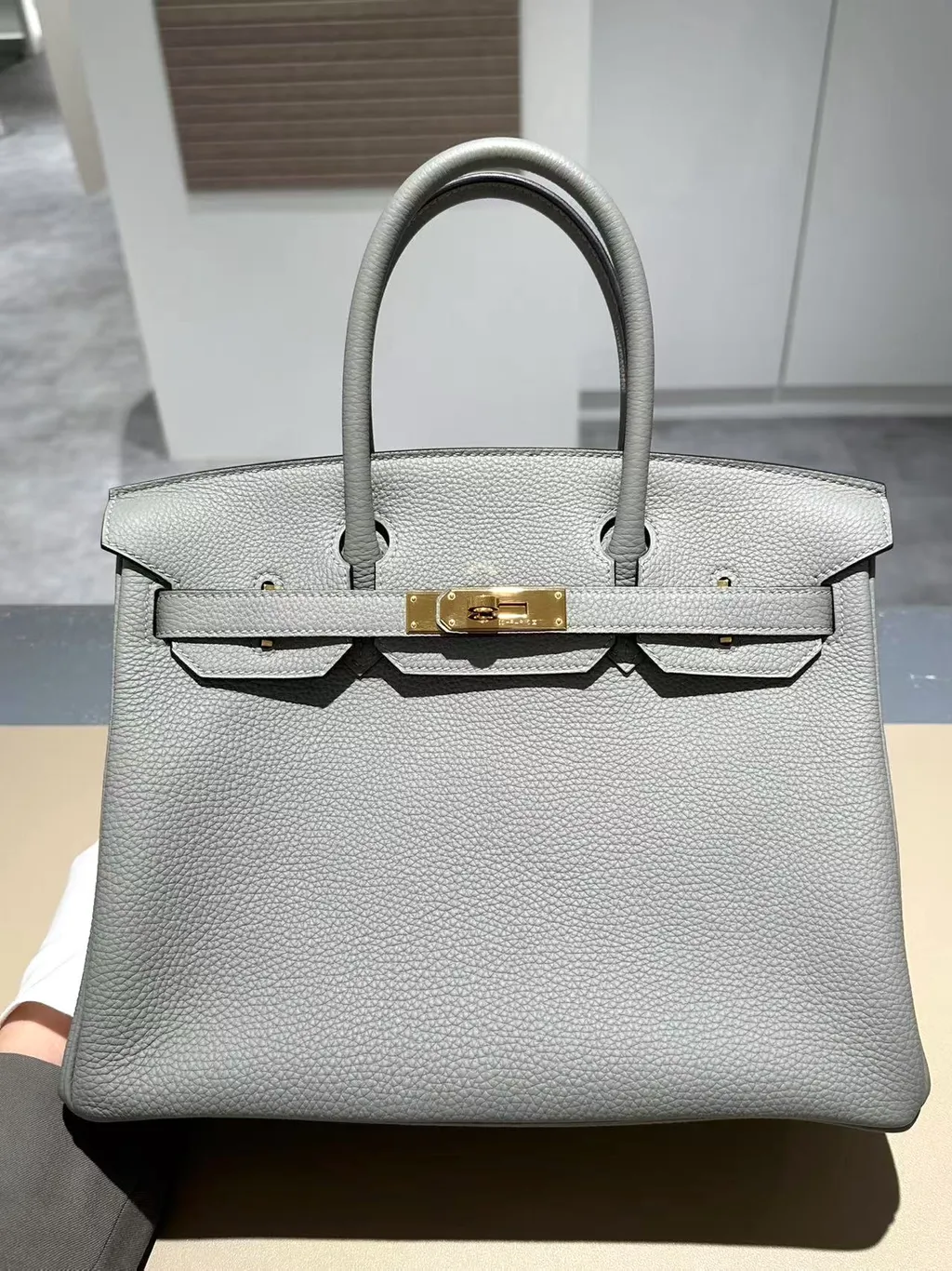 https://img.ginzaxiaoma.com/images/20250716/30032477_上身图3_737.jpg