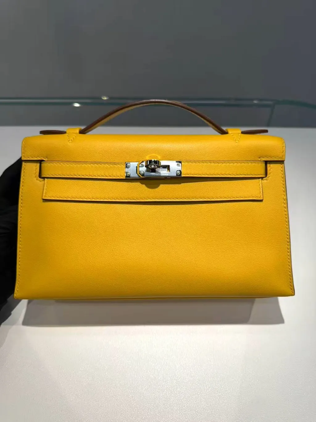 https://img.ginzaxiaoma.com/images/20250717/1001556_上身图2_596.jpg