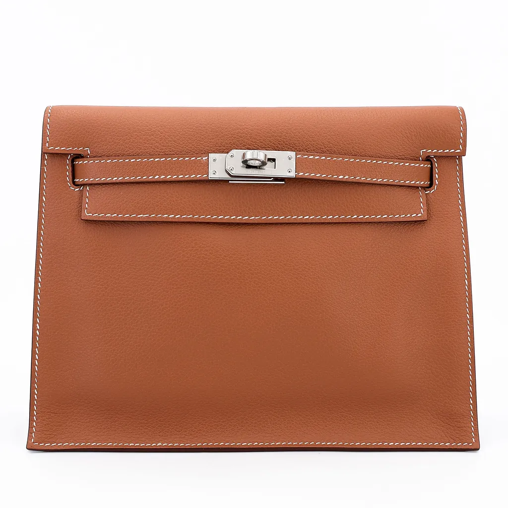 Kelly Danse Gold (37)