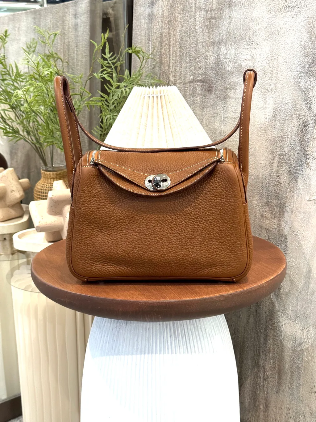 https://img.ginzaxiaoma.com/images/20250728/1001709_上身图2_318.jpg
