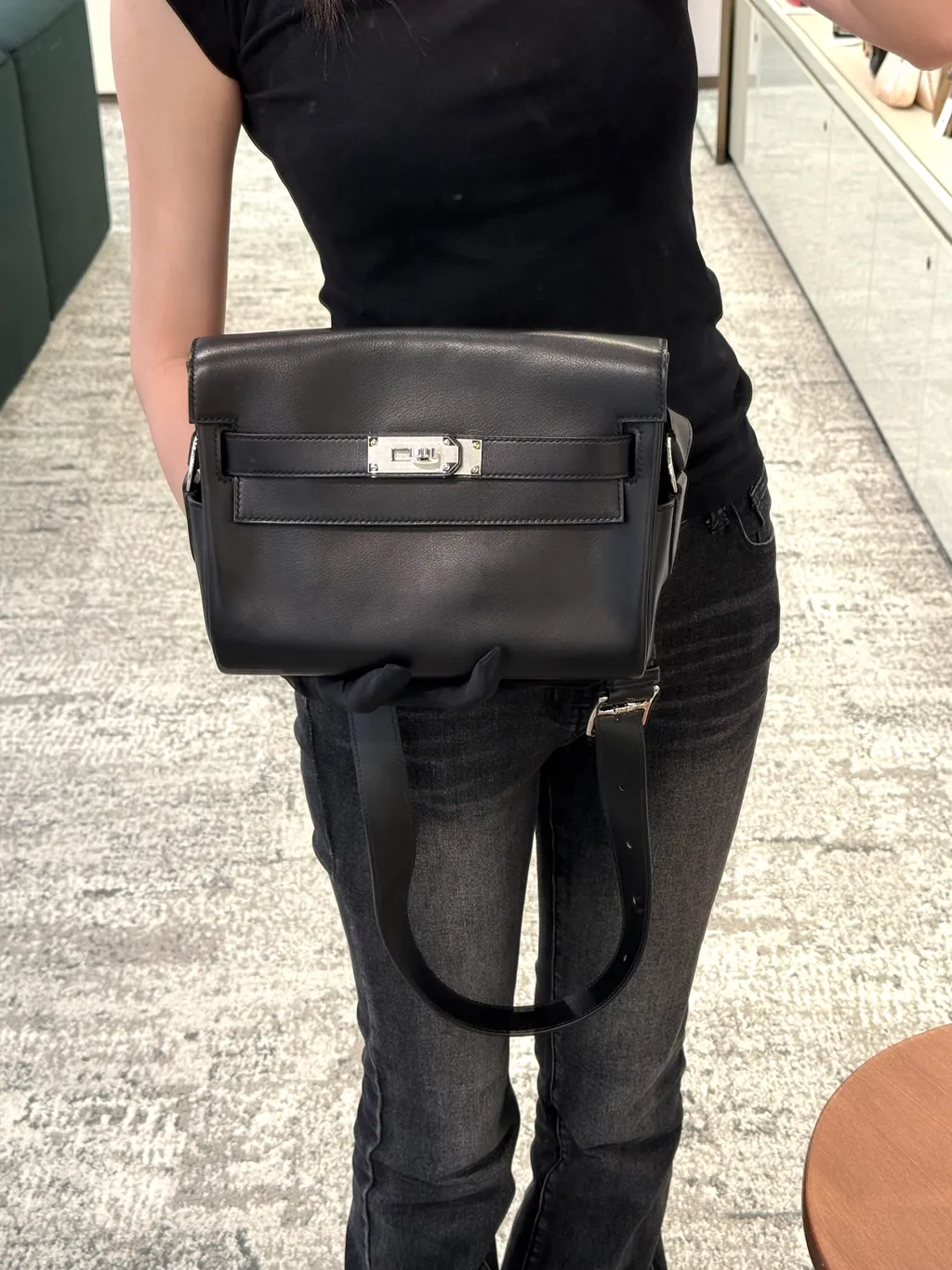 https://img.ginzaxiaoma.com/images/20250728/1001725_上身图2_957.jpg