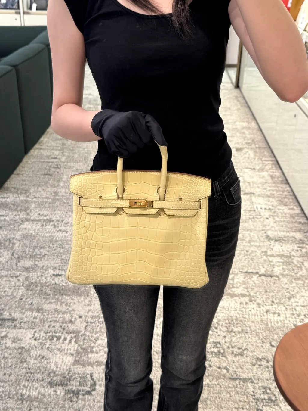 https://img.ginzaxiaoma.com/images/20250730/1001780_上身图3_759.jpg