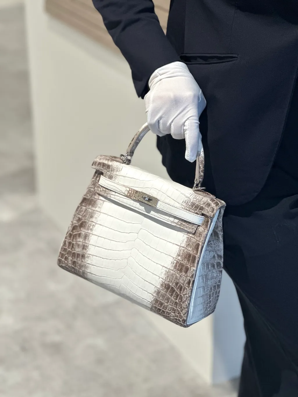 https://img.ginzaxiaoma.com/images/20250731/30033207_上身图1_900.jpg
