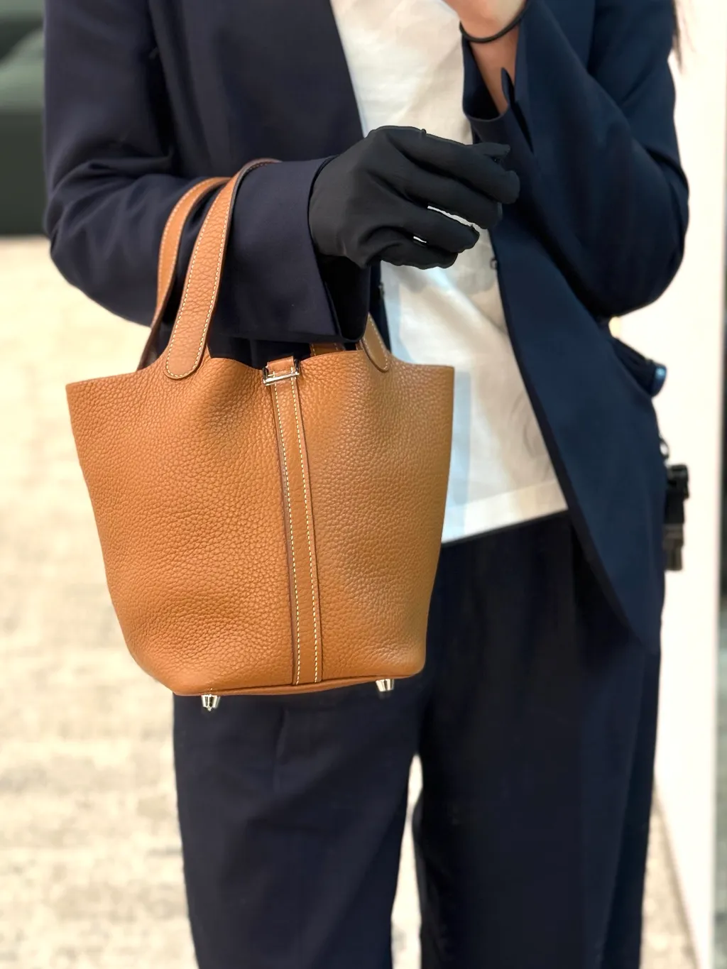 https://img.ginzaxiaoma.com/images/20250805/1001928_上身图1_351.jpg