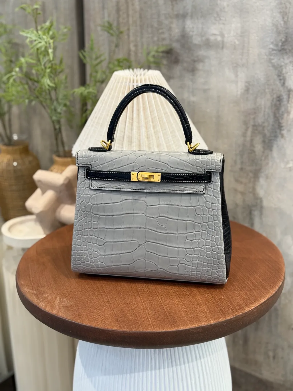 https://img.ginzaxiaoma.com/images/20250805/1001946_上身图1_832.jpg