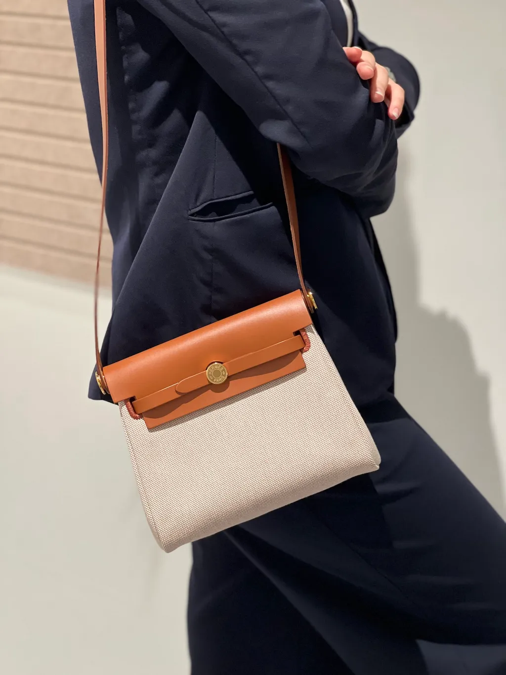 https://img.ginzaxiaoma.com/images/20250813/30033535_上身图1_641.jpg