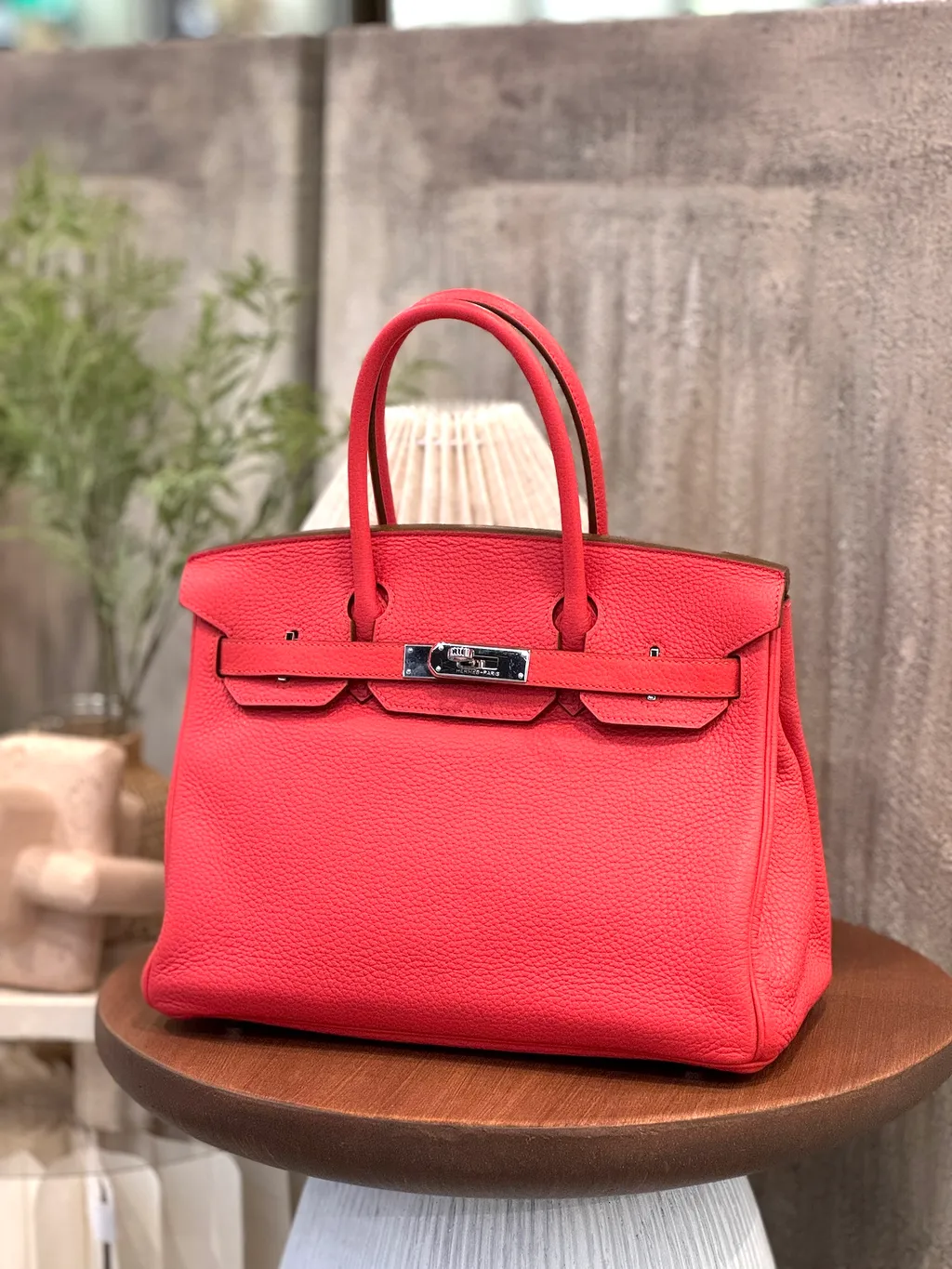 https://img.ginzaxiaoma.com/images/20250814/1002155_上身图2_416.jpg