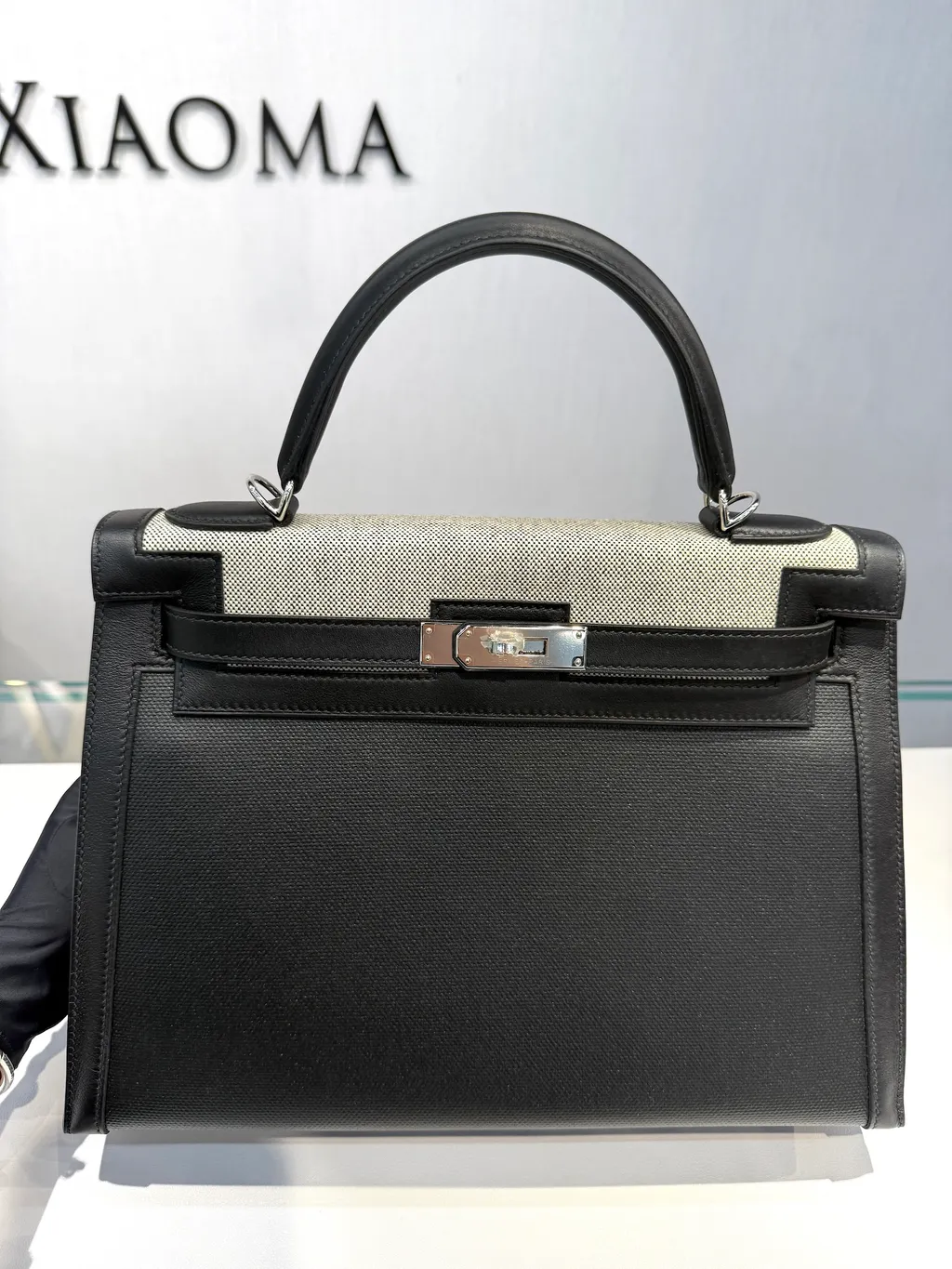 https://img.ginzaxiaoma.com/images/20250818/1002183_上身图1_777.jpg