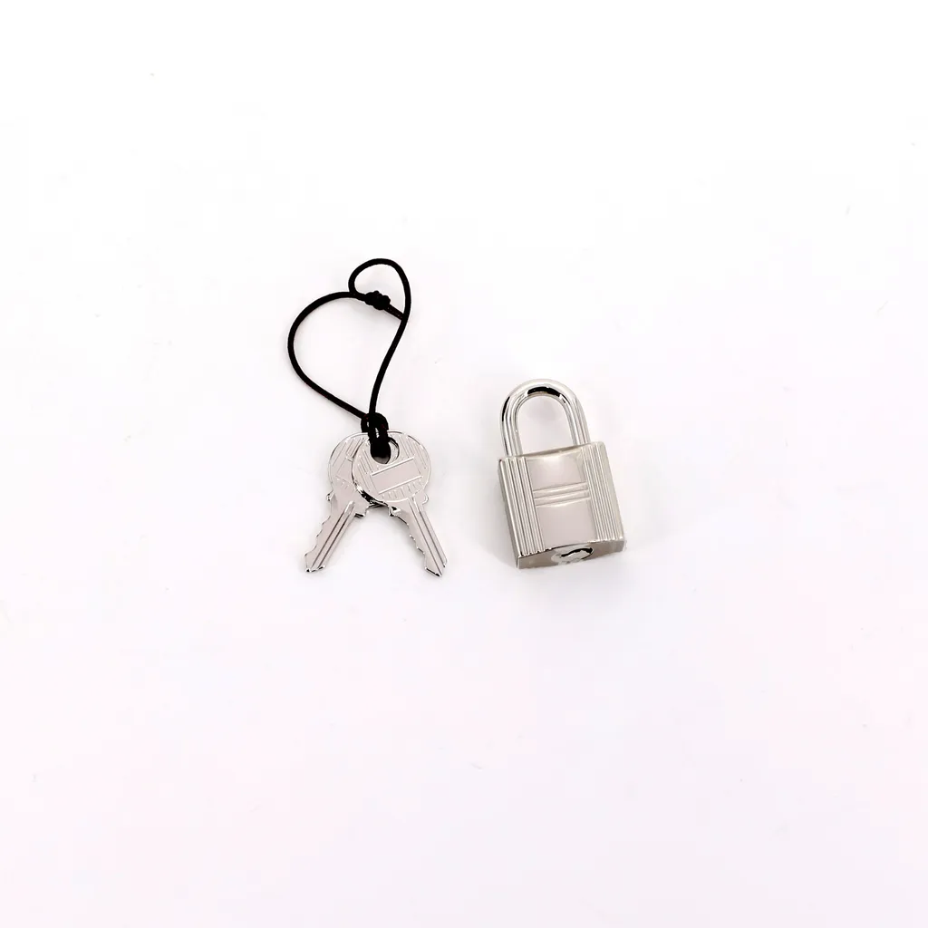 https://img.ginzaxiaoma.com/images/20250819/30033764_15_255.jpg