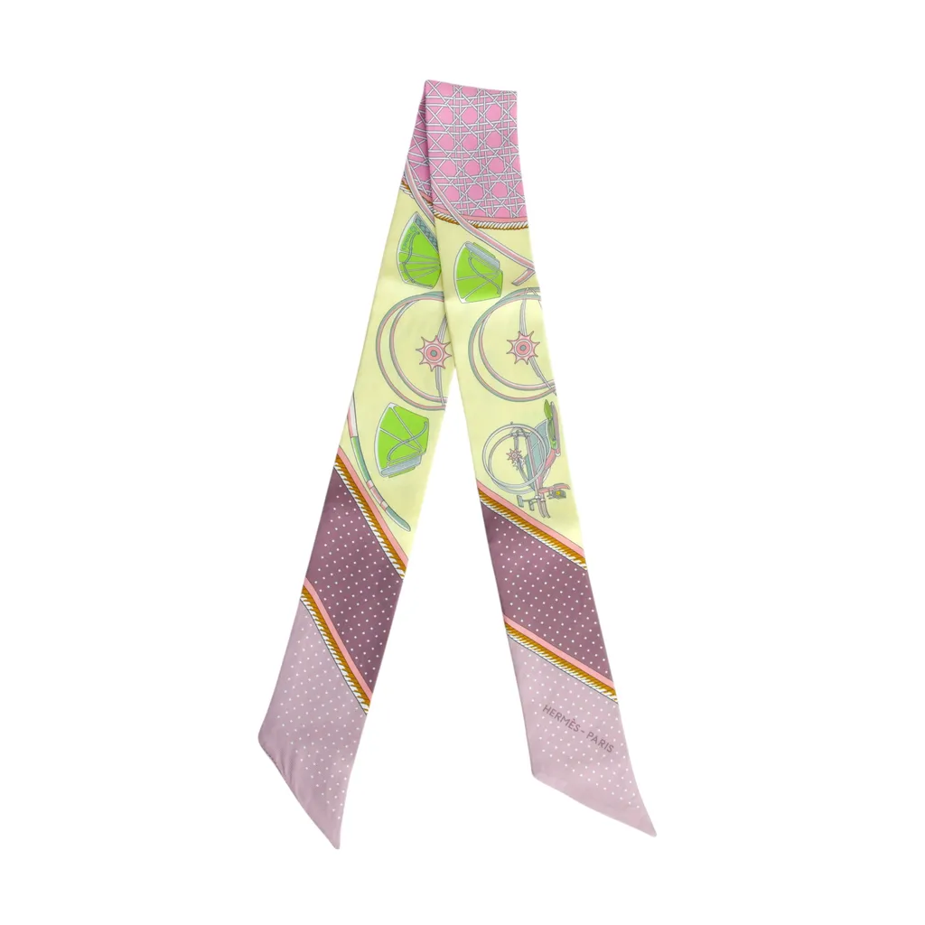 エルメス ツイリー LES VOITURES ATRANSFOEMSTION エルメス ツイリー LES VOITURES ATRANSFOEMSTION - メルカリ