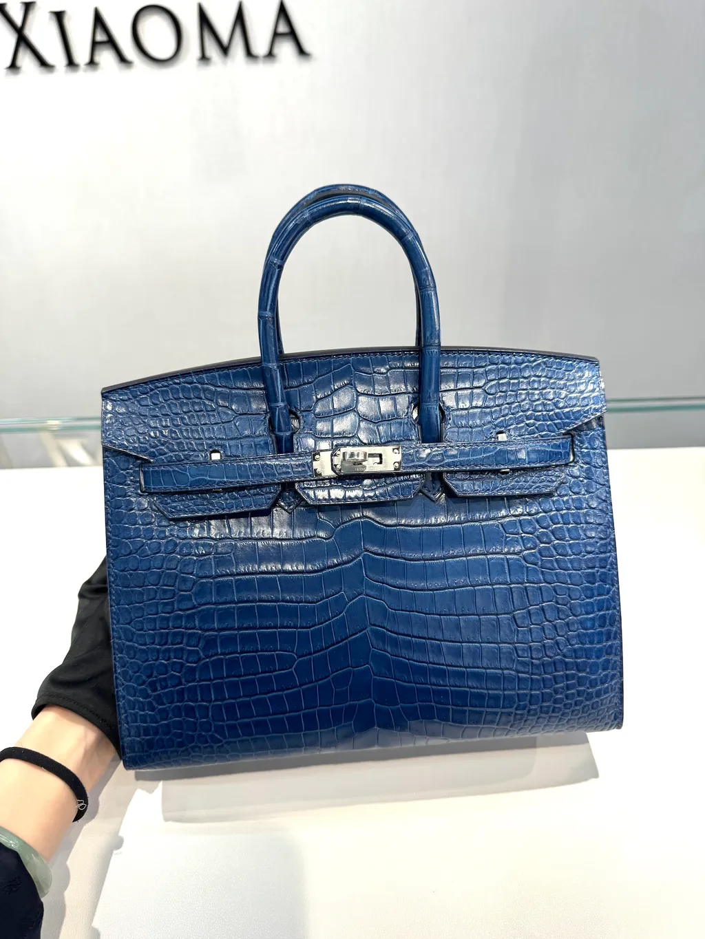 https://img.ginzaxiaoma.com/images/20250825/1002347_上身图1_81.jpg