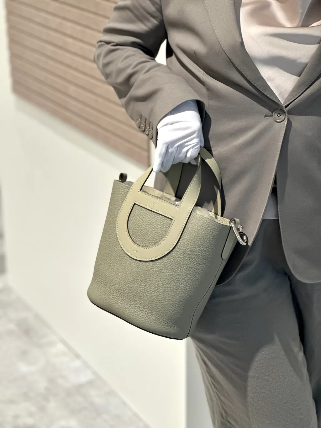 https://img.ginzaxiaoma.com/images/20250826/30033917_上身图1_673.jpg