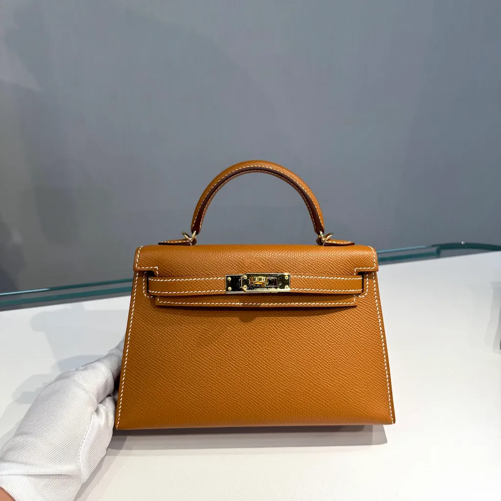 https://img.ginzaxiaoma.com/images/20250827/1002402_上身图3_662.jpg