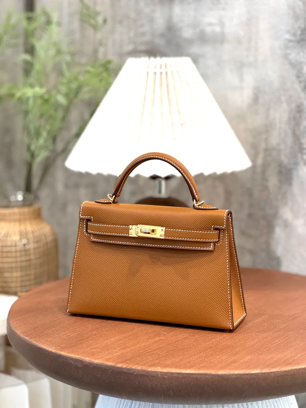 https://img.ginzaxiaoma.com/images/20250827/1002444_上身图4_907.jpg