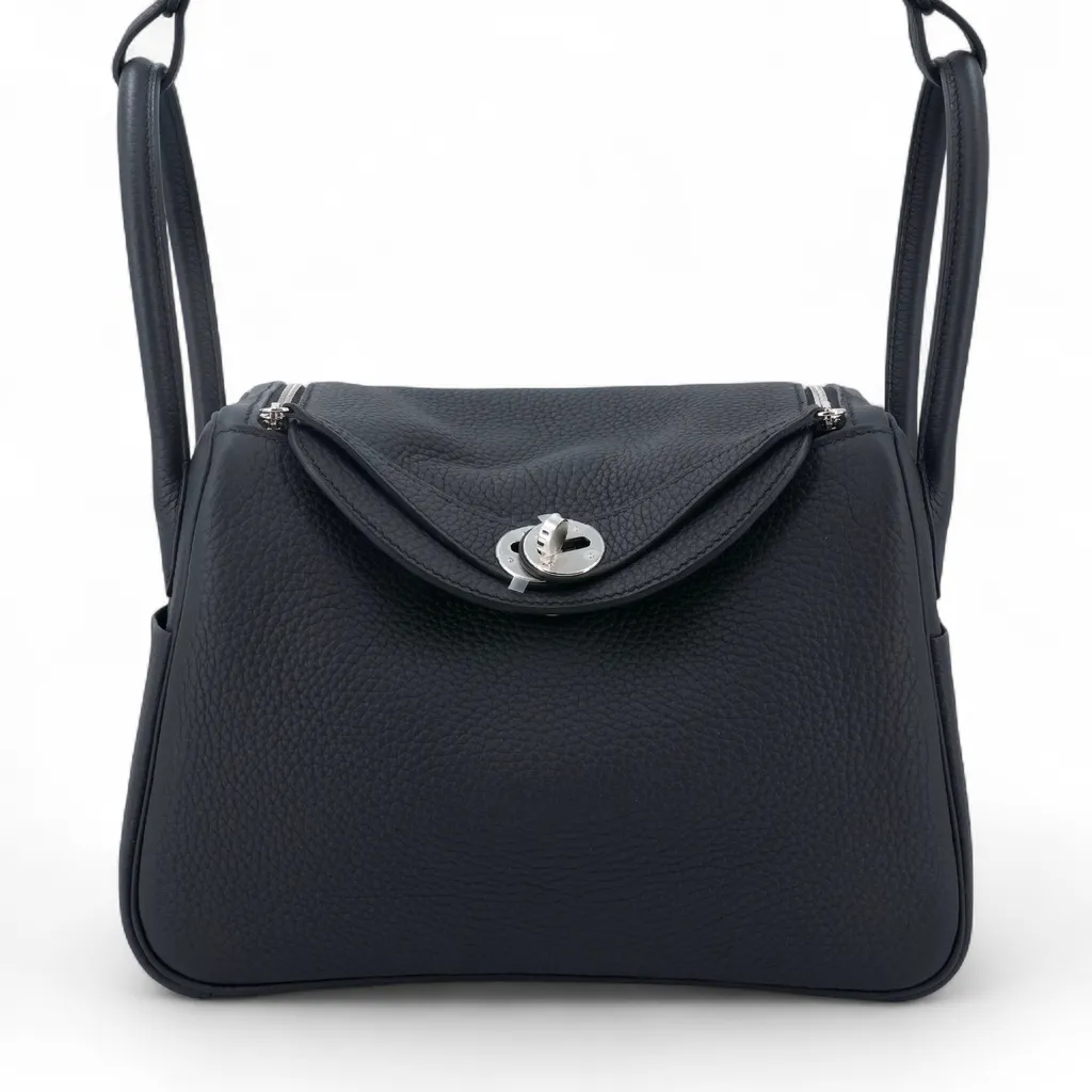 Lindy 26 Noir (89)