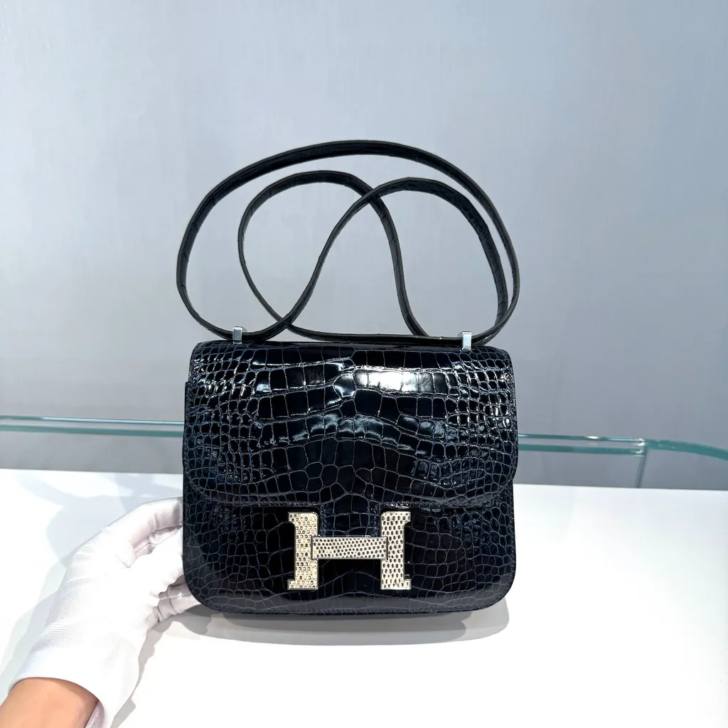 https://img.ginzaxiaoma.com/images/20250828/1002493_上身图1_57.jpg