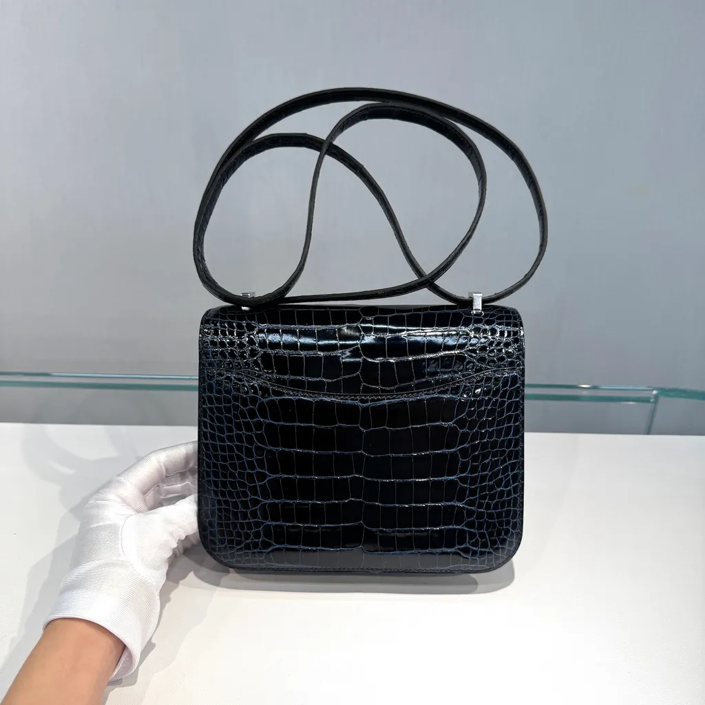 https://img.ginzaxiaoma.com/images/20250828/1002493_上身图2_200.jpg