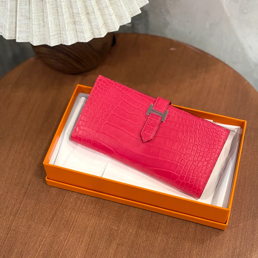 https://img.ginzaxiaoma.com/images/20250829/1002471_上身图3_828.jpg