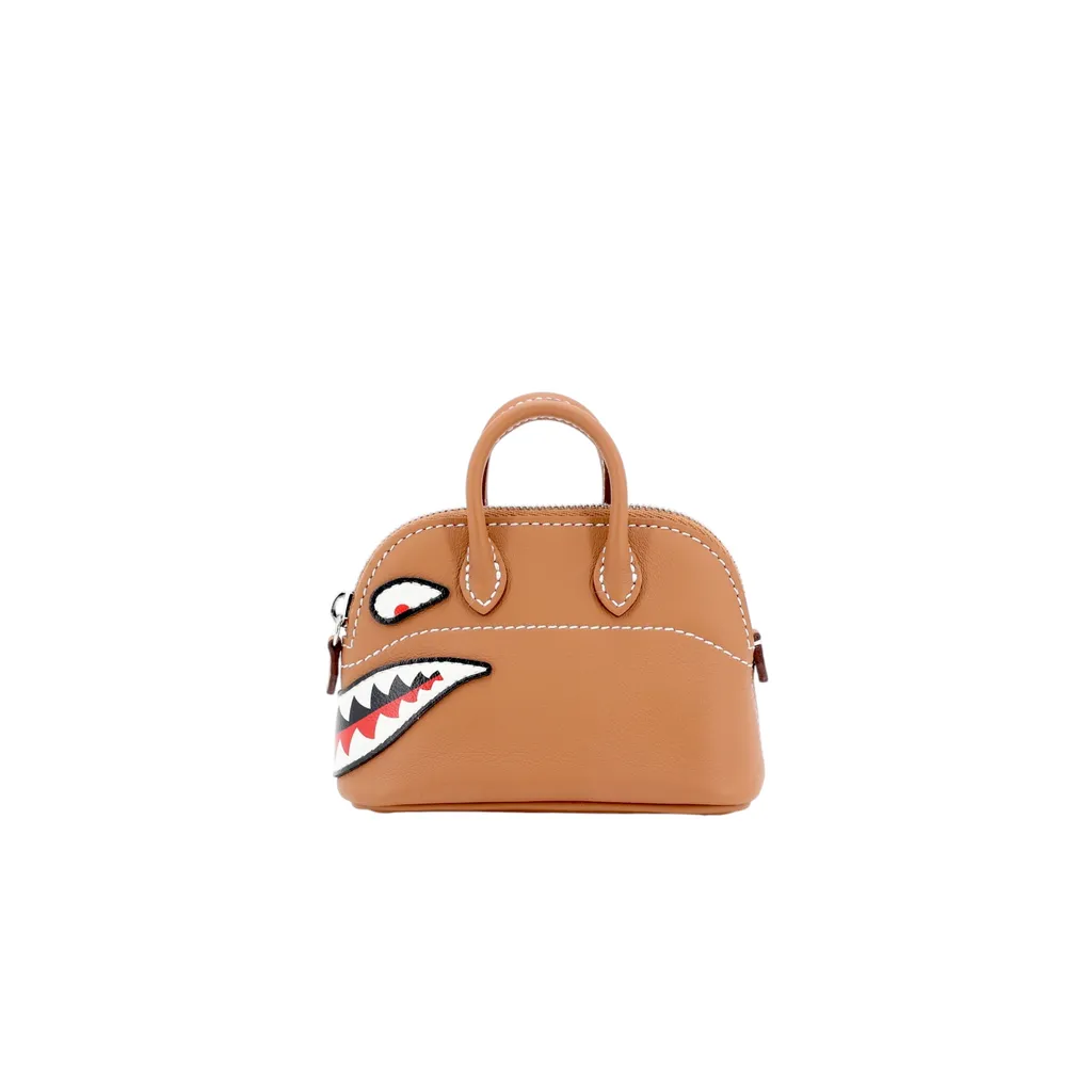 Bolide Shark charm Gold (37)